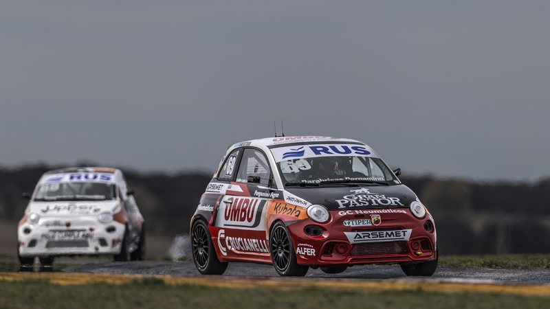 Valentino Quattrocchi dominó Copa Abarth Argentina