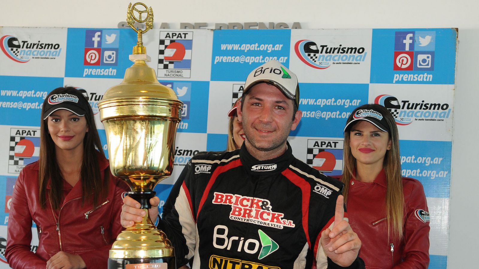 Ivan Saturni se reinventa