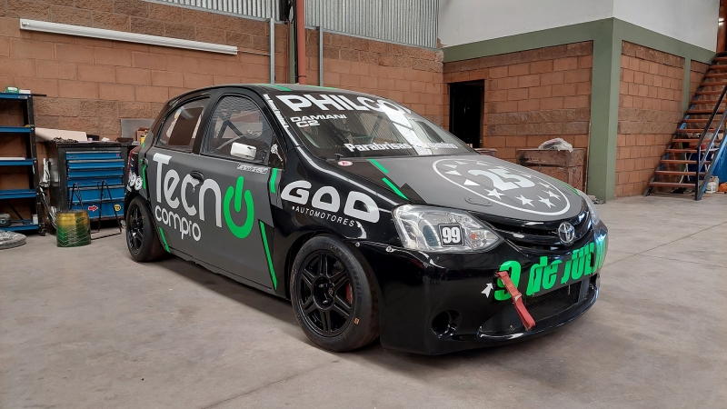 SR Sport, un nuevo equipo en el Turismo Nacional