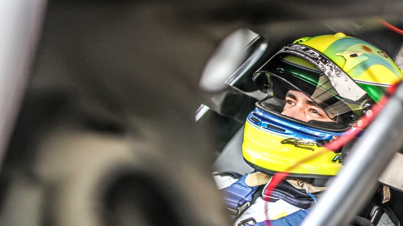 Ayrton Chorne enfrenta la renovación