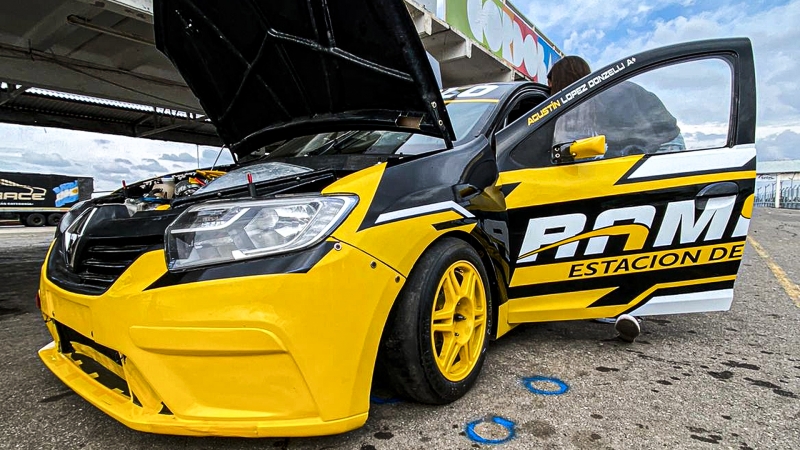 Primeros desarrollos en pista