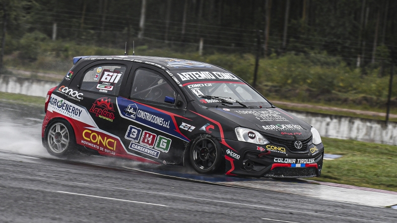 Emotiva pole position de Gastón Iansa