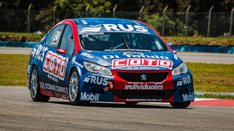 Leonel Larrauri continuará con un Peugeot 408