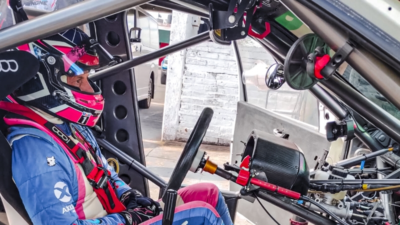 Primer ensayo en pista para Emiliano Urquiza
