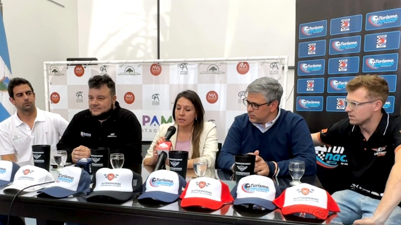 Presentación en la Secretaría de Turismo de La Pampa