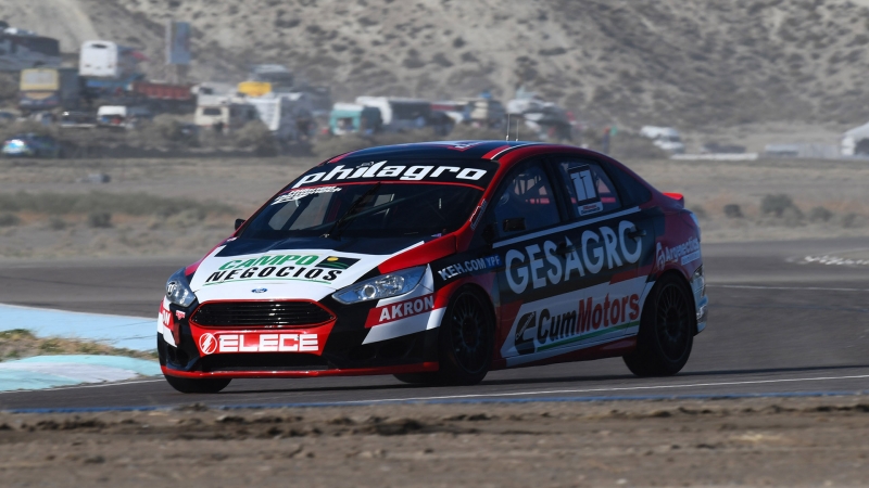 La tercera etapa comenzó con pole position