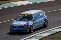 Teti y un debut aprobado