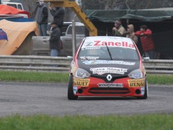 Herrera hizo valer la pole