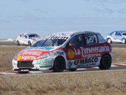 González probó en La Plata
