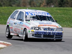 Mohamed resiste ante los locales
