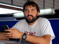 Viana regresa y cambia