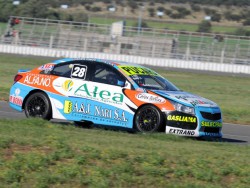 Teti debutó en la pole