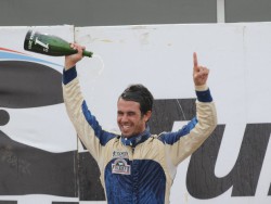 Adrián Percaz, premio al Merito Deportivo