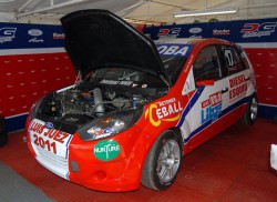 El equipo DG Motorsport con plantel completo